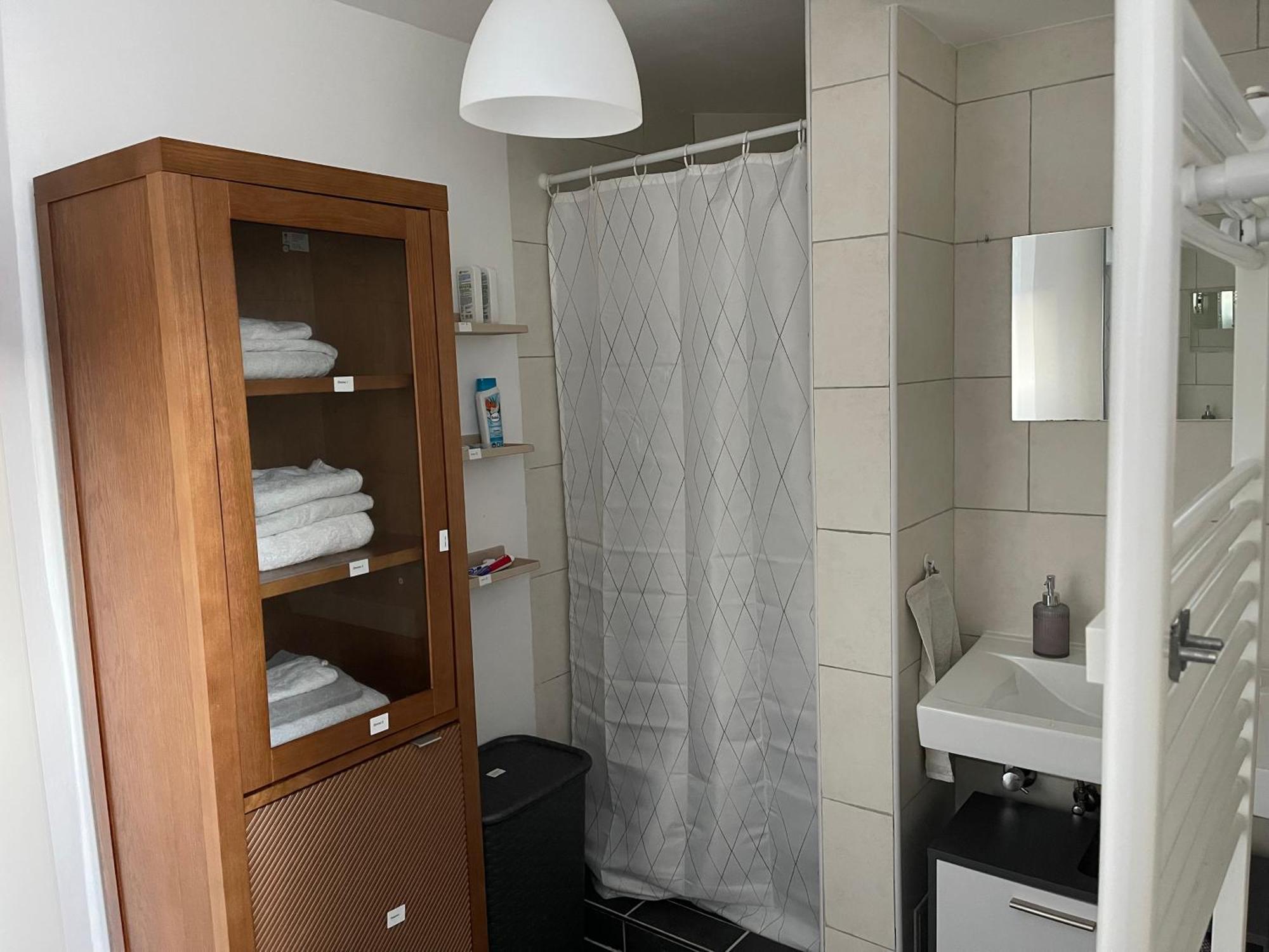 Luxurioeses Zimmer 10Min Zum Universitaet Кассель Экстерьер фото